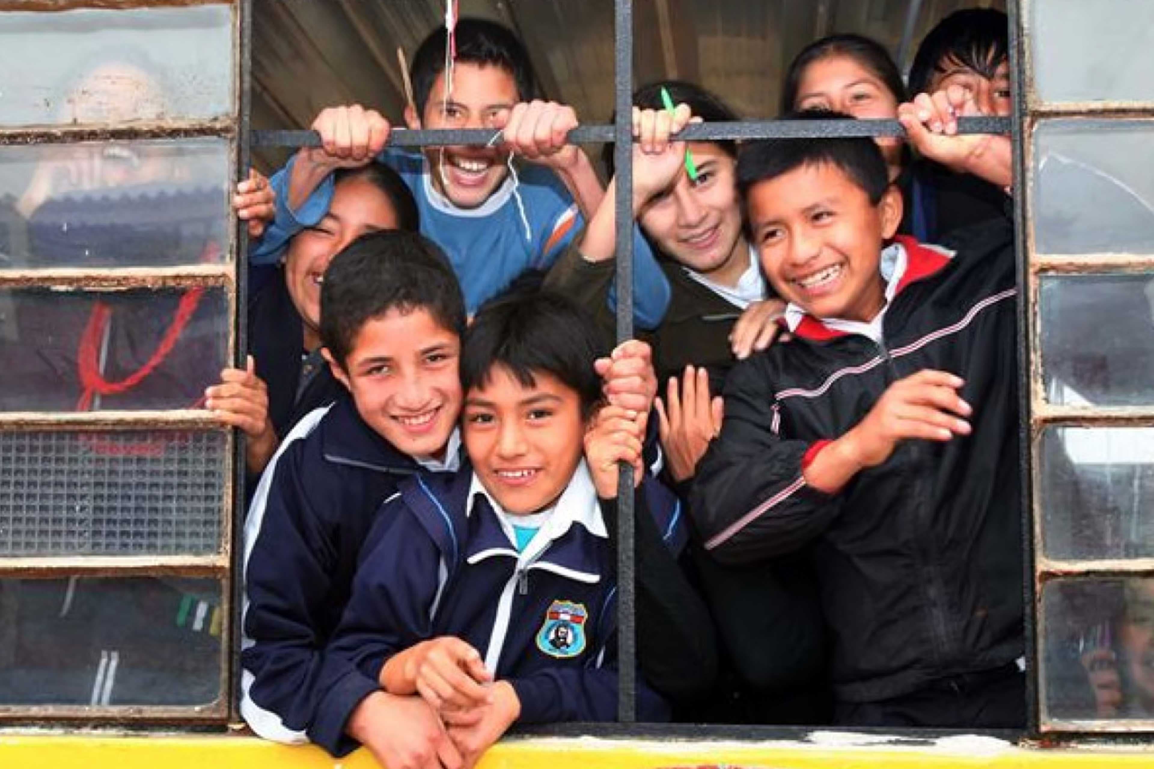 Strengthening school leadership to improve education in Peru
